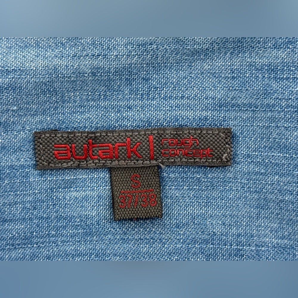 Men's Autark Long Sleeve Denim Like Button Shirt, Assorted Patches, Size Small - Picture 10 of 16